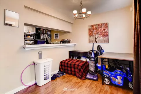 412 Center Rd #B9, Everett, WA 98204 photo 3