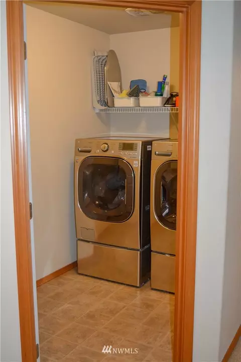 503 196th St SE, Bothell, WA 98012 photo 9