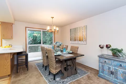 10906 30th Dr SE, Everett, WA 98208 photo 5
