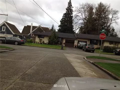 1410 Jefferson Ave, Enumclaw, WA 98022 photo 2
