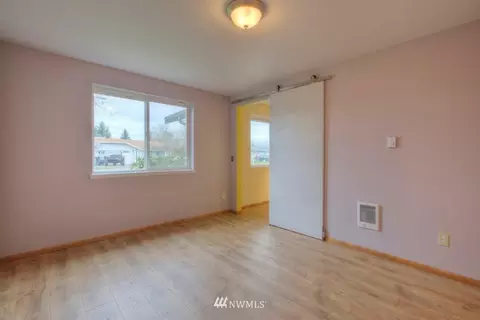 2254 Scandia Ave, Enumclaw, WA 98022 photo 11