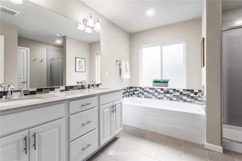 15920 Meridian Ave S, Bothell, WA 98012 photo 14
