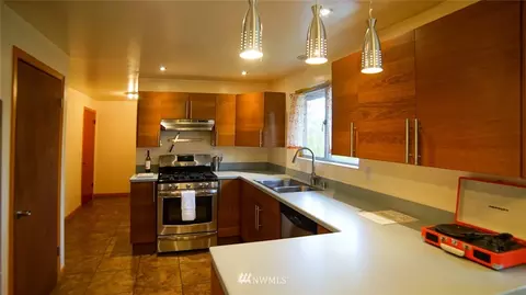 9228 Goblin Ln, Everett, WA 98208 photo 9