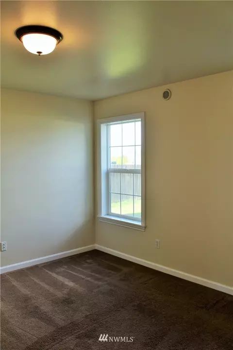 282 E Silberhorn Rd, Sequim, WA 98382 photo 5