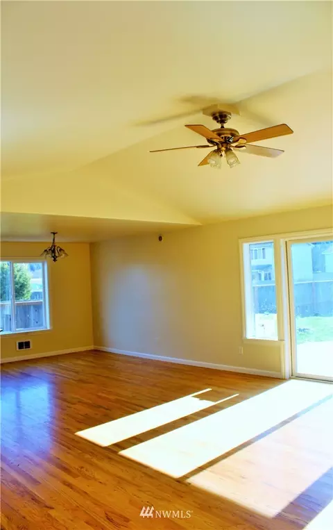 282 E Silberhorn Rd, Sequim, WA 98382 photo 8