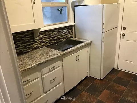 1014 E John St, Seattle, WA 98102 photo 6