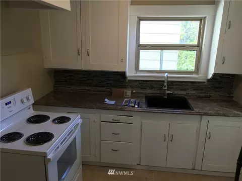 1014 E John St, Seattle, WA 98102 photo 10