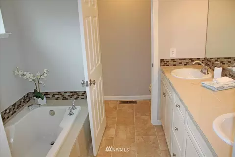 13521 14th Dr SE, Mill Creek, WA 98012 photo 11