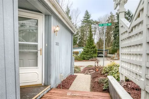 11832 NE 172nd St, Bothell, WA 98011 photo 16