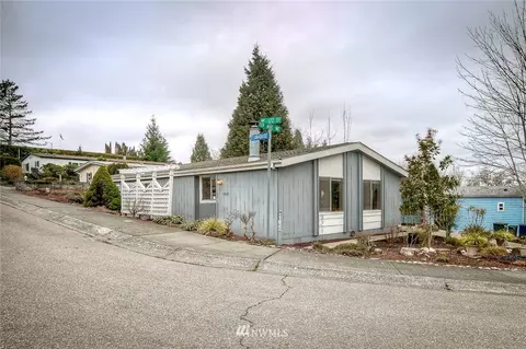 11832 NE 172nd St, Bothell, WA 98011 photo 2
