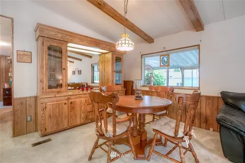 11832 NE 172nd St, Bothell, WA 98011 photo 4