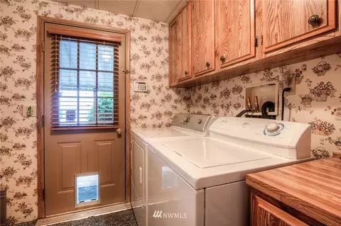 11832 NE 172nd St, Bothell, WA 98011 photo 14