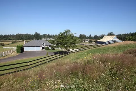 39007 272nd Ave SE, Enumclaw, WA 98022 photo 1
