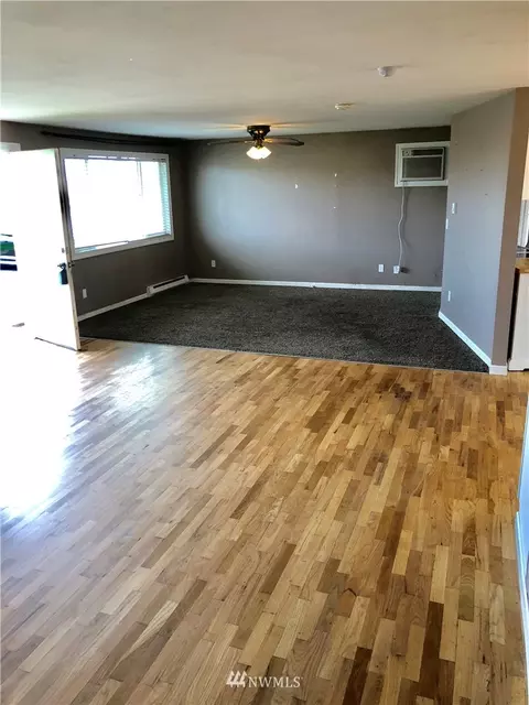 1356 E Cedar, Othello, WA 99344 photo 2