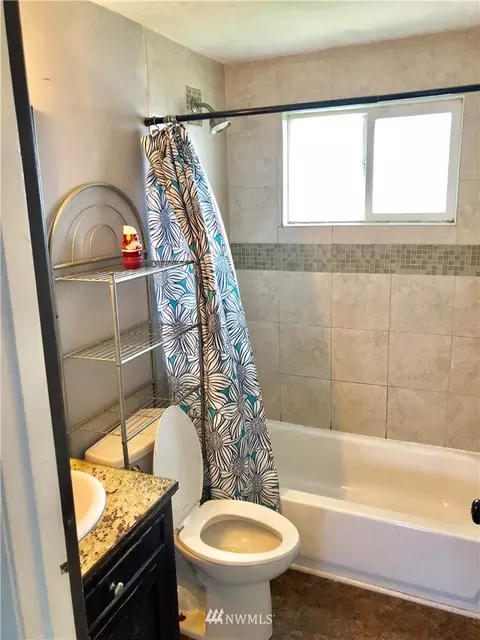 1356 E Cedar, Othello, WA 99344 photo 11