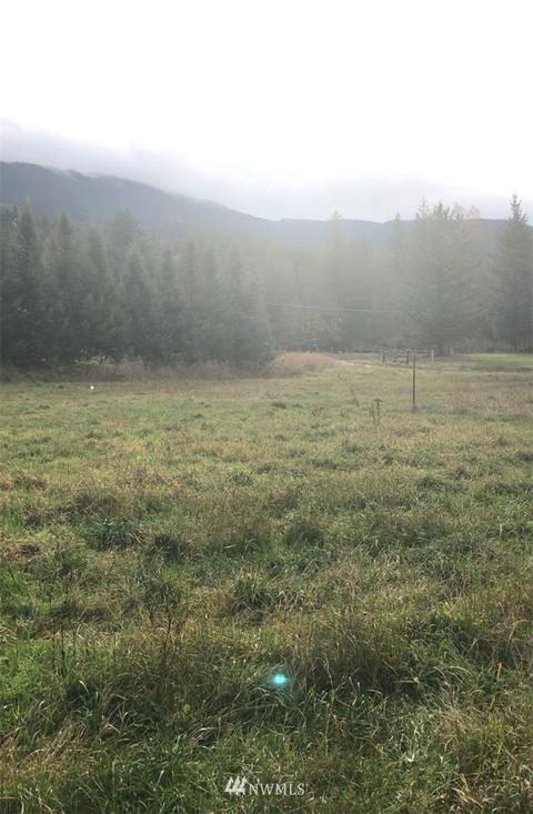 8271 Carl Rd, Everson, WA 98247 photo 1