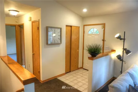4015 Friday Ave, Everett, WA 98201 photo 2