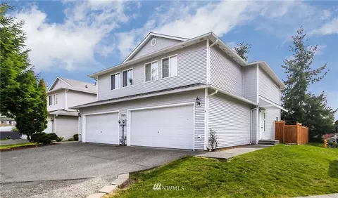 1932 111th Pl SW, Everett, WA 98204 photo 1