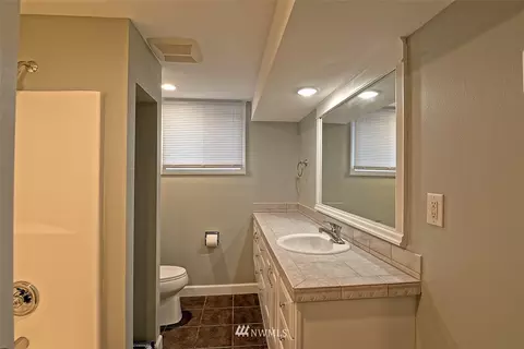 2330 E Grand Ave, Everett, WA 98201 photo 20