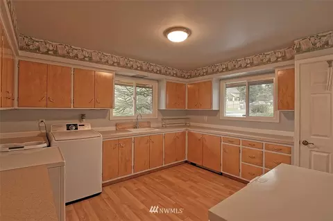 2330 E Grand Ave, Everett, WA 98201 photo 17