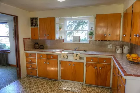 6100 Colby Ave, Everett, WA 98203 photo 10