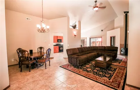 20714 68th Ave E, Spanaway, WA 98387 photo 8