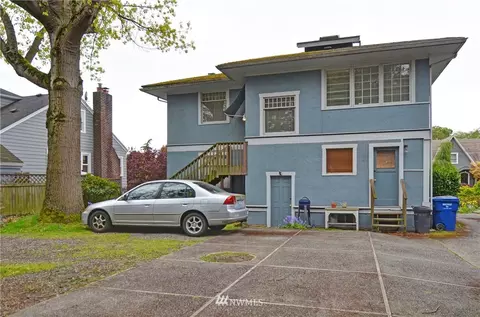 926 Broadway E, Seattle, WA 98102 photo 3