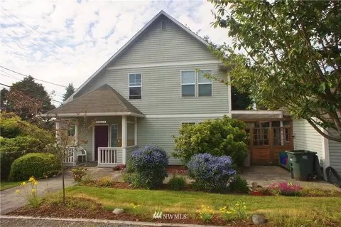 3401 Rockefeller Ave, Everett, WA 98201 photo 1