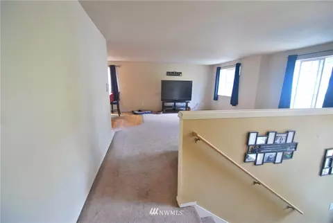29118 9th Ave E, Roy, WA 98580 photo 4