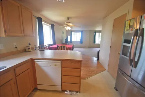 29118 9th Ave E, Roy, WA 98580 photo 8