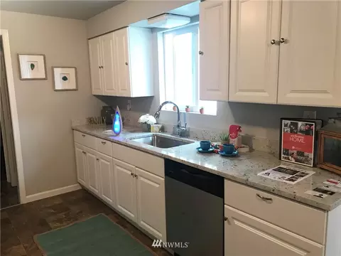 616 167th St S, Spanaway, WA 98387 photo 6