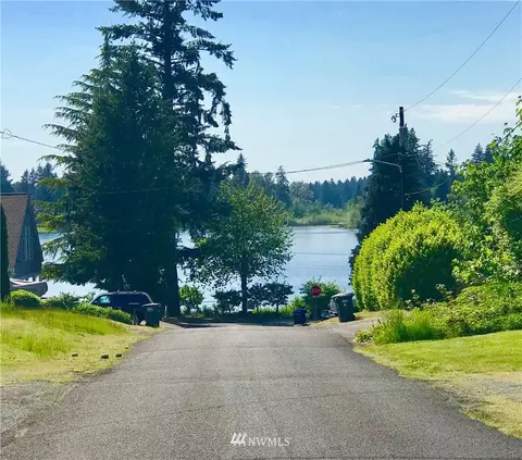 616 167th St S, Spanaway, WA 98387 photo 2