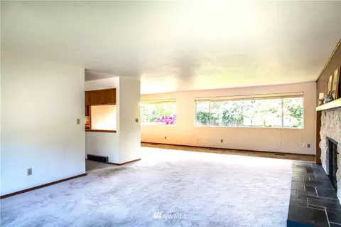 4835 W Glenhaven Dr, Everett, WA 98203 photo 5