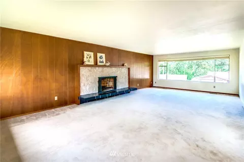 4835 W Glenhaven Dr, Everett, WA 98203 photo 3