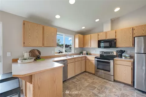 1112 E Kessler Dr, Sultan, WA 98294 photo 5