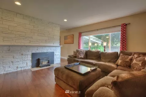 820 Semanski St, Enumclaw, WA 98022 photo 7
