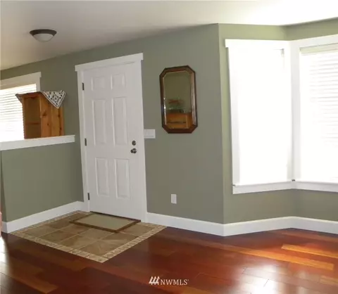 560 Williamson Rd, Sequim, WA 98382 photo 2