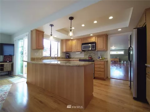560 Williamson Rd, Sequim, WA 98382 photo 5