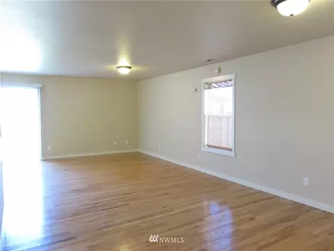 20214 50th Ave E, Spanaway, WA 98387 photo 3