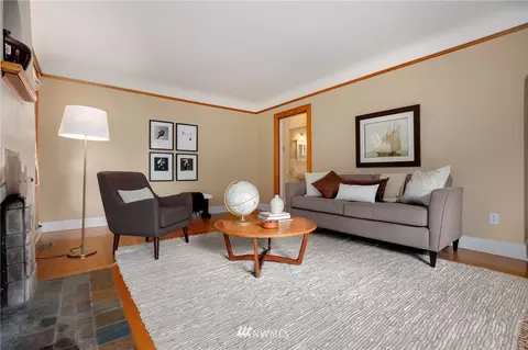 2271 E Howe St, Seattle, WA 98112 photo 4