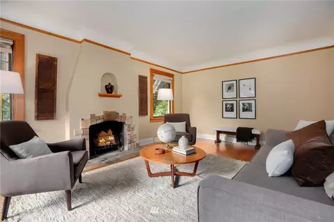2271 E Howe St, Seattle, WA 98112 photo 3