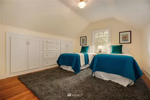 2271 E Howe St, Seattle, WA 98112 photo 15