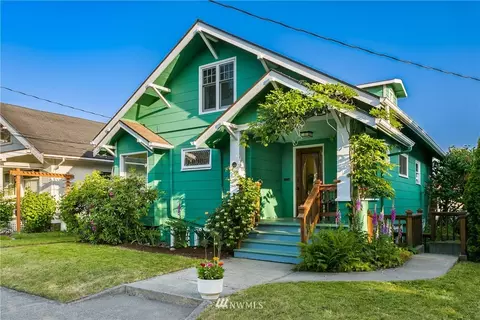 731 N 68th Ave, Seattle, WA 98103 photo 2