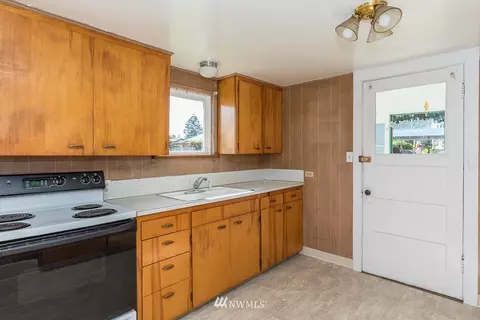 106 6th St, Sultan, WA 98294 photo 9
