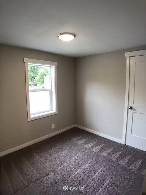 2707 366th Street Ct E, Roy, WA 98580 photo 15