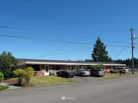 4827 Vesper Dr, Everett, WA 98203 photo 2