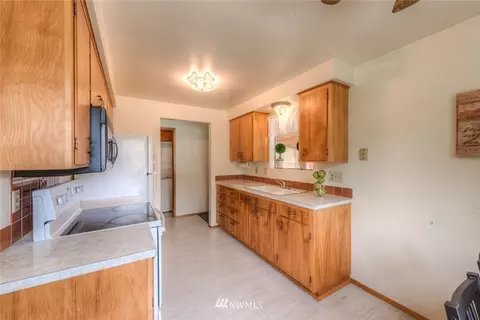 1511 Maple St, Everett, WA 98201 photo 6