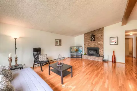 1511 Maple St, Everett, WA 98201 photo 3