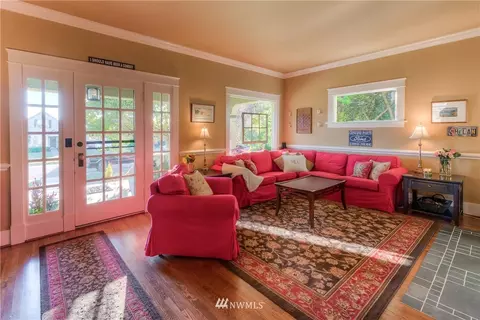 1123 Rucker Ave, Everett, WA 98201 photo 4