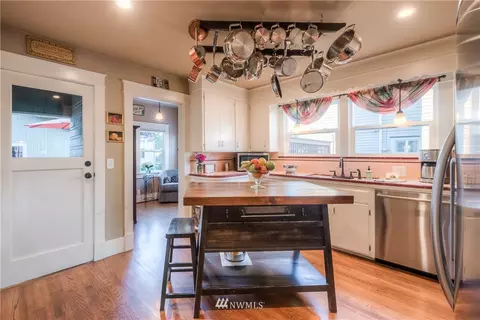 1123 Rucker Ave, Everett, WA 98201 photo 9